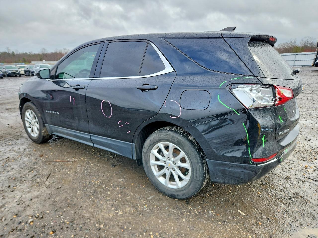 2020 Chevrolet Equinox Lt - Image 2