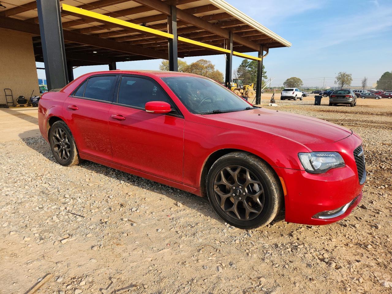 2015 Chrysler 300 S - Image 4