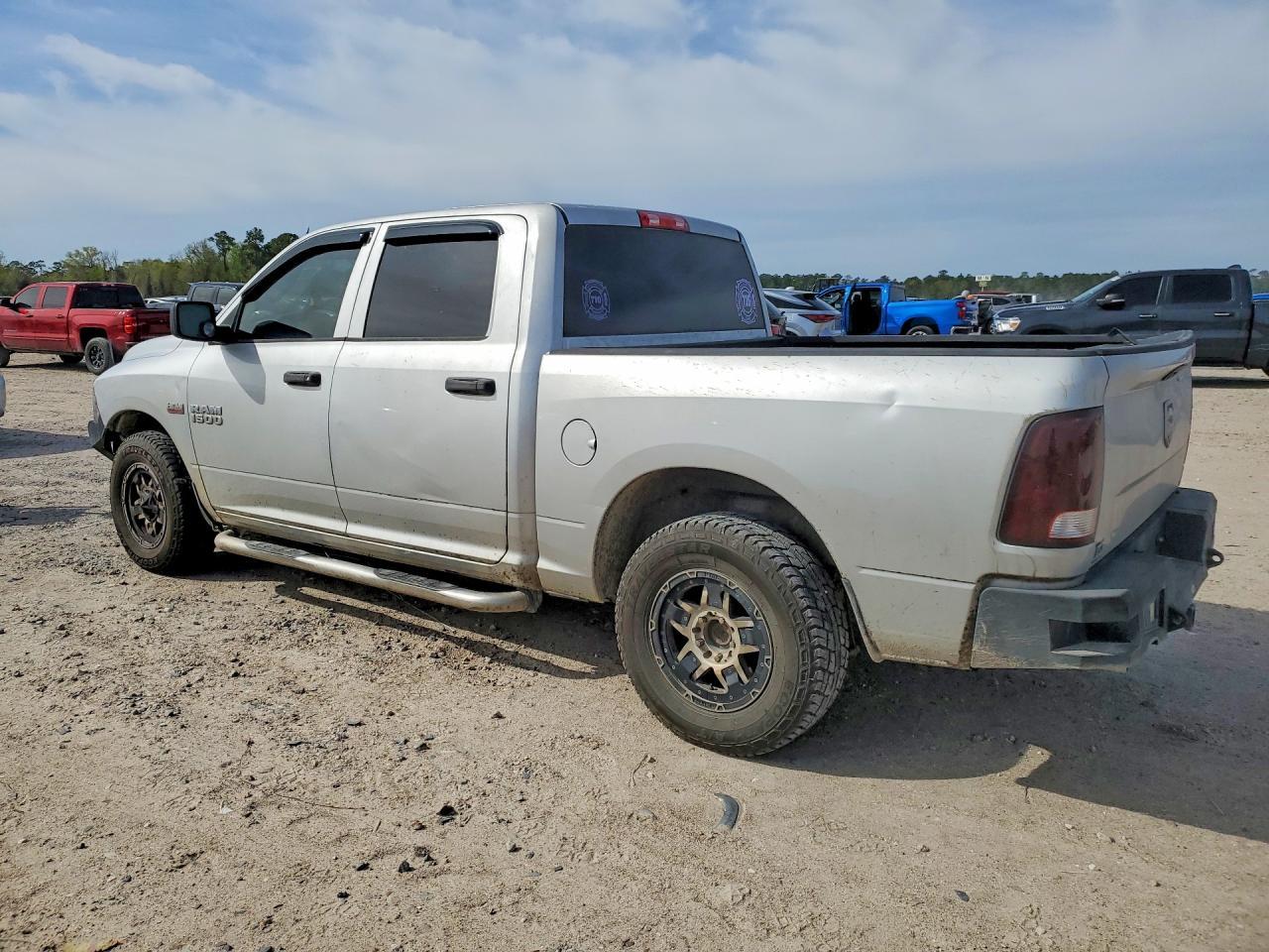 2014 Ram 1500 St - Image 2