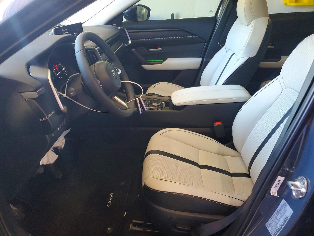 2026 Mazda Cx-50 - Image 7