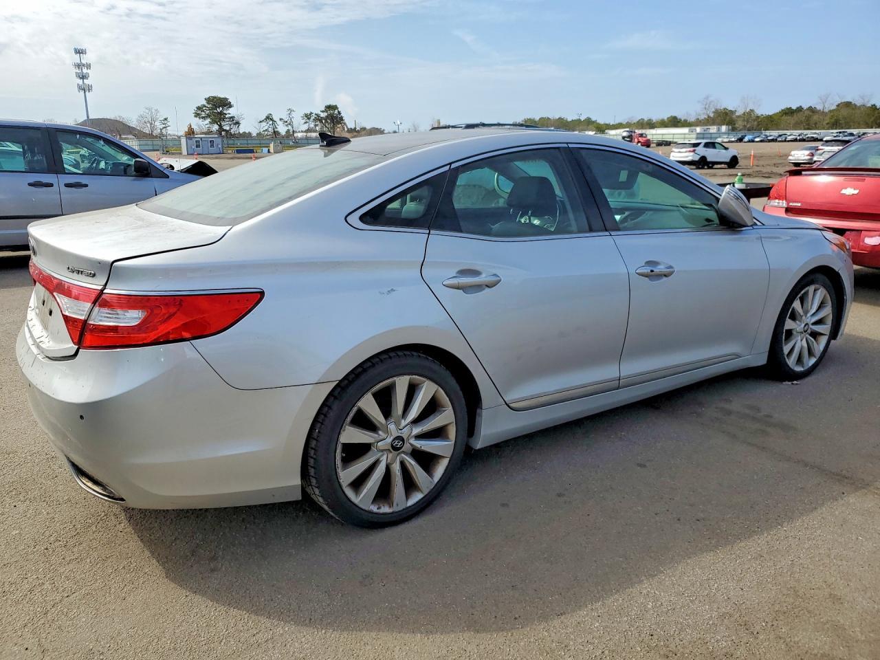 2014 Hyundai Azera Limited - Фото 3