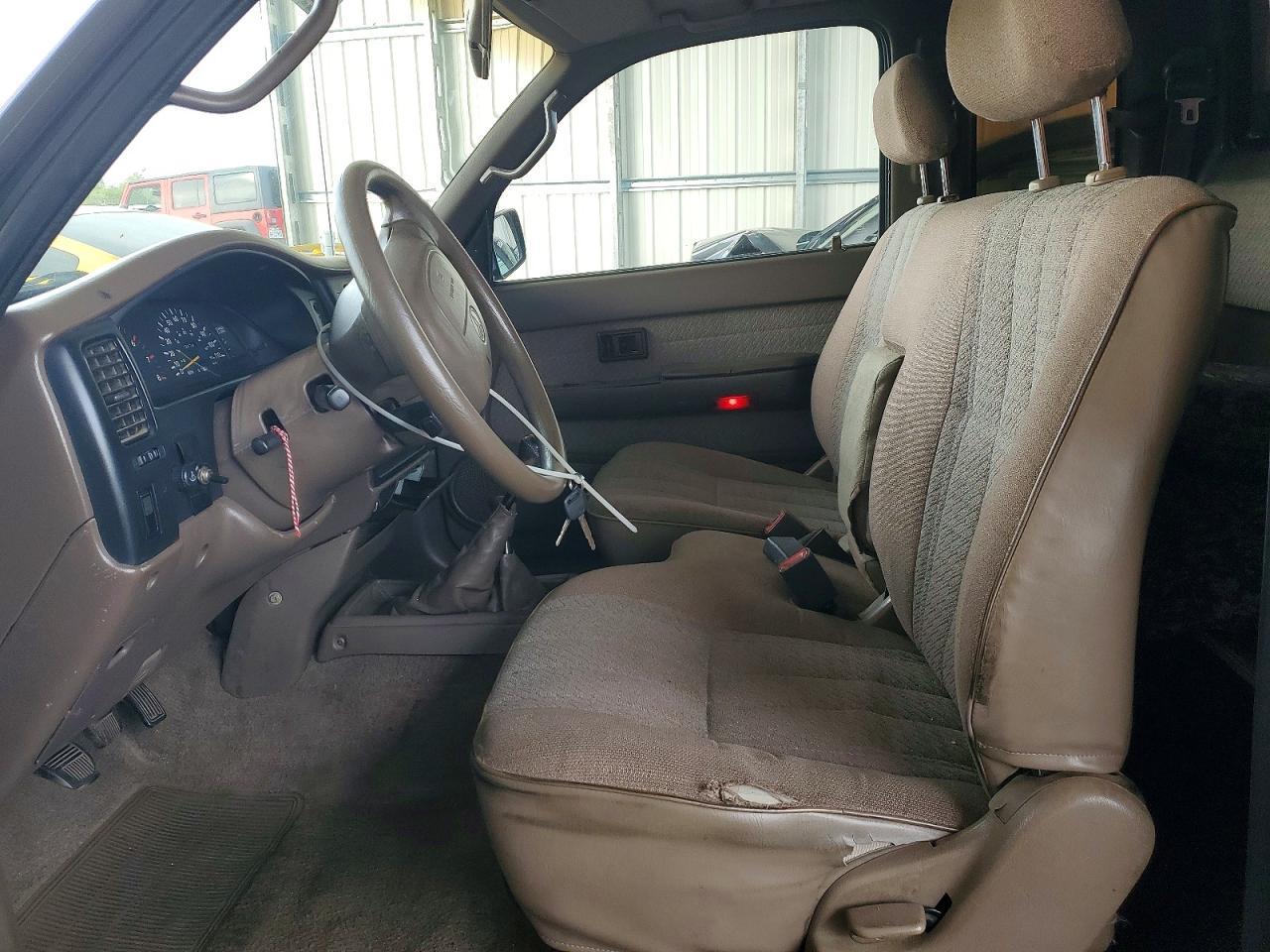 1995 Toyota Tacoma V6 - Image 7