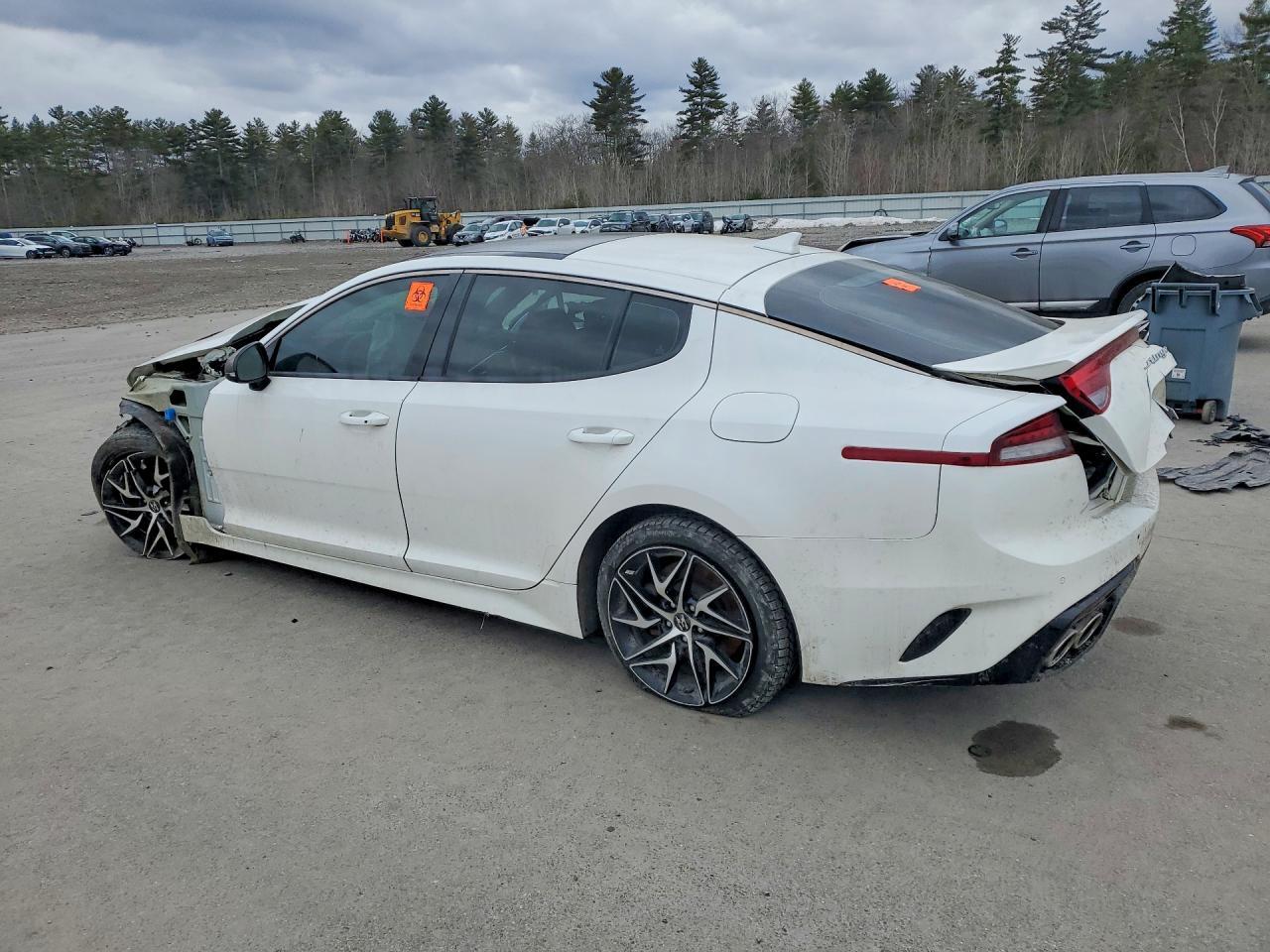 2022 Kia Stinger Gt-Line - Фото 2