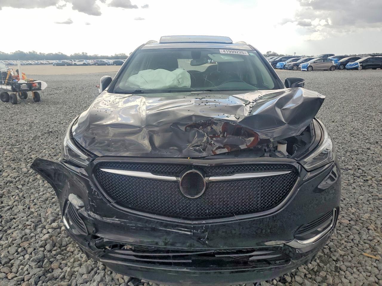 2020 Buick Enclave Essence - Image 5