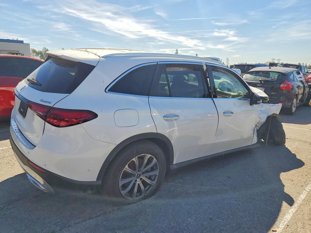 2024 Mercedes-Benz Glc 300 4Matic - Image 3