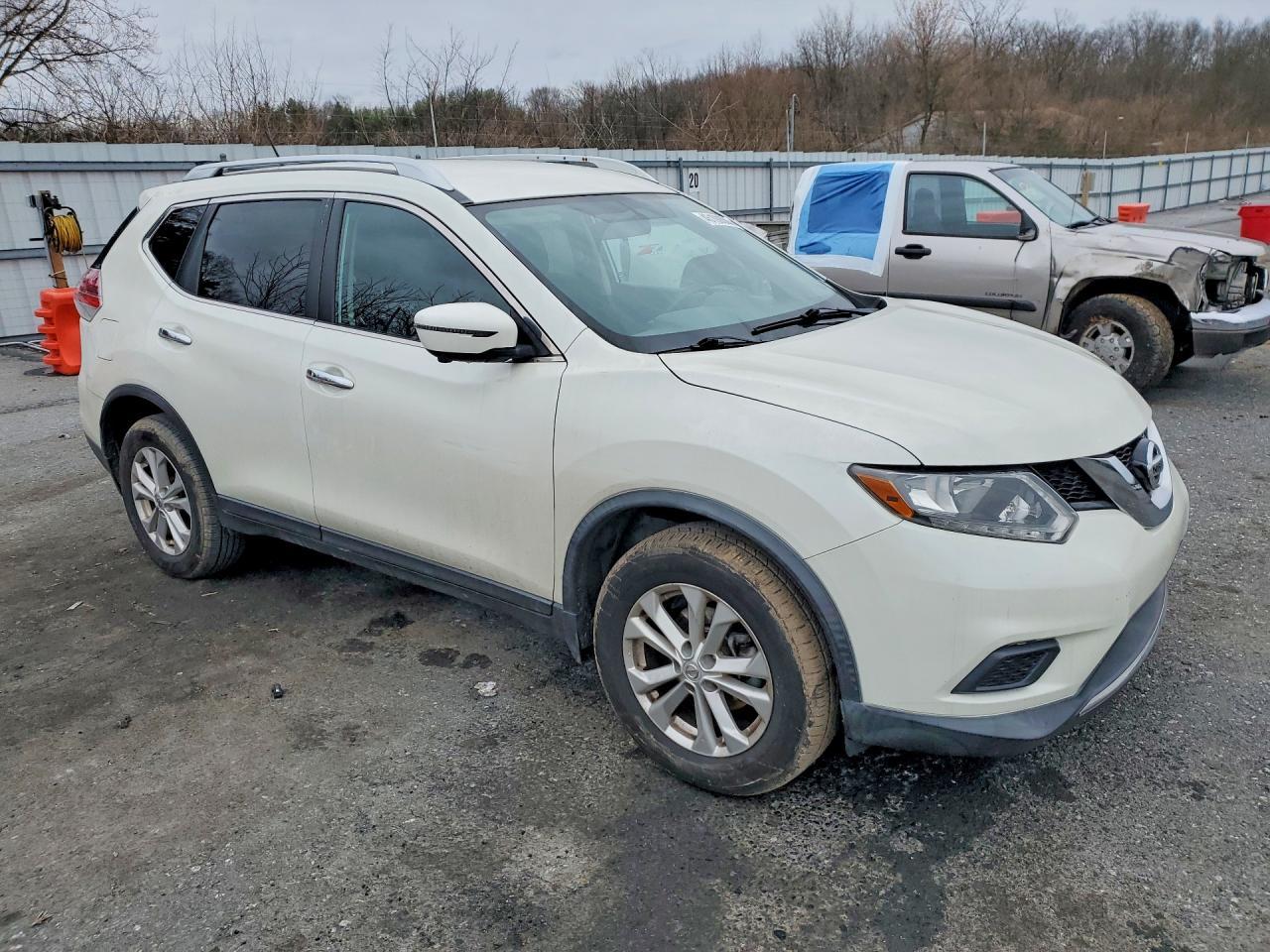 2016 Nissan Rogue Sv - Фото 4
