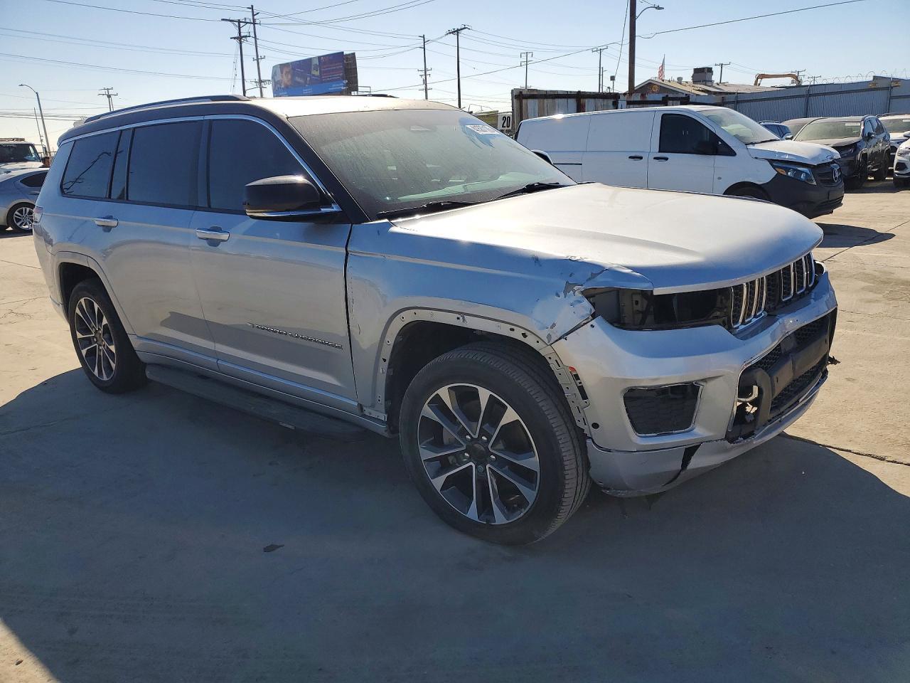 2021 Jeep Grand Cherokee L Overland - Фото 4