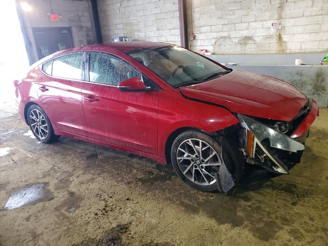 2019 Hyundai Elantra Limited - Image 4