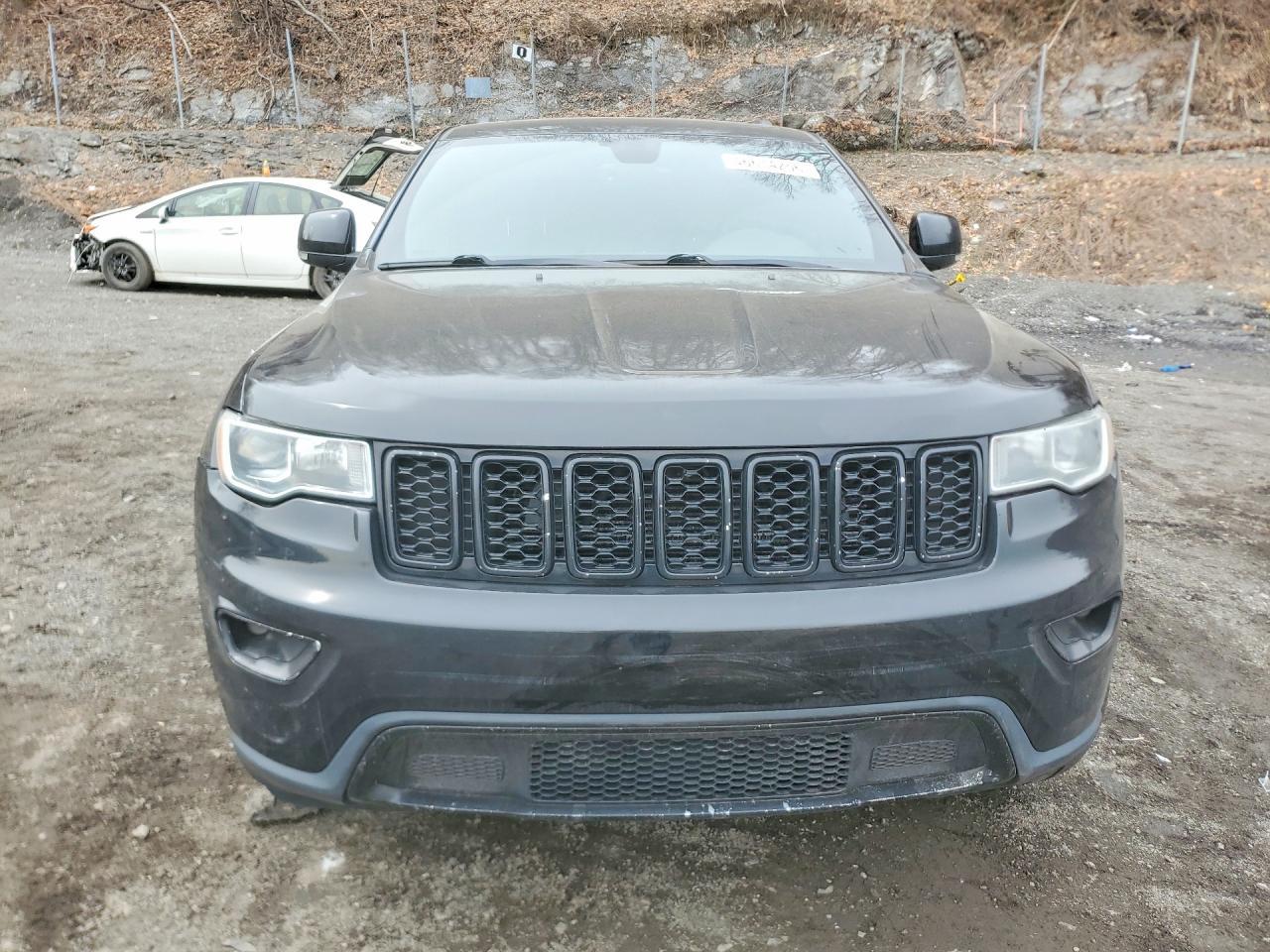 2017 Jeep Grand Cherokee Limited - Image 5