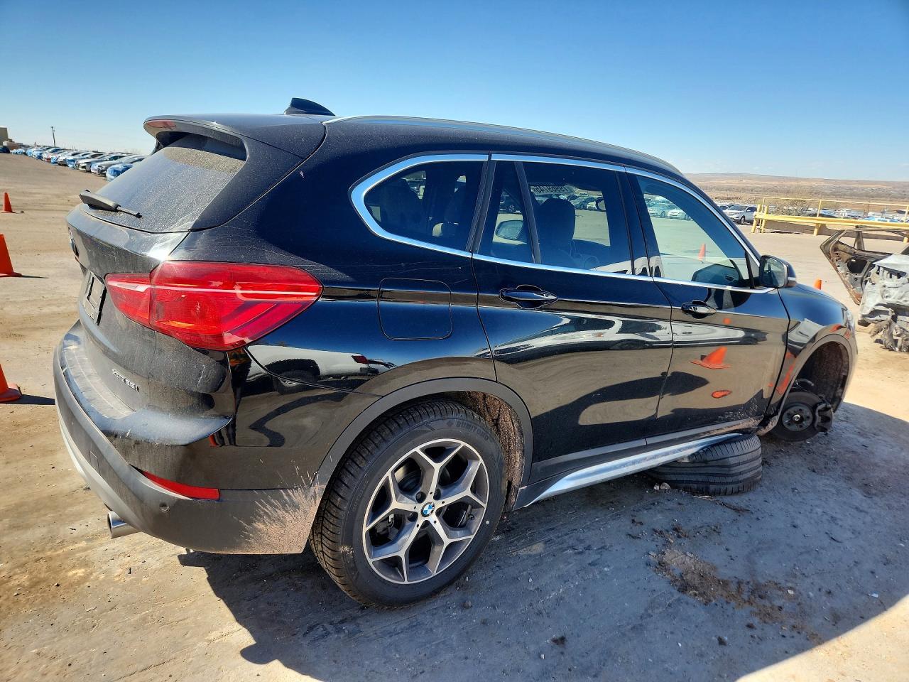 2018 BMW X1 xDrive28I - Image 3