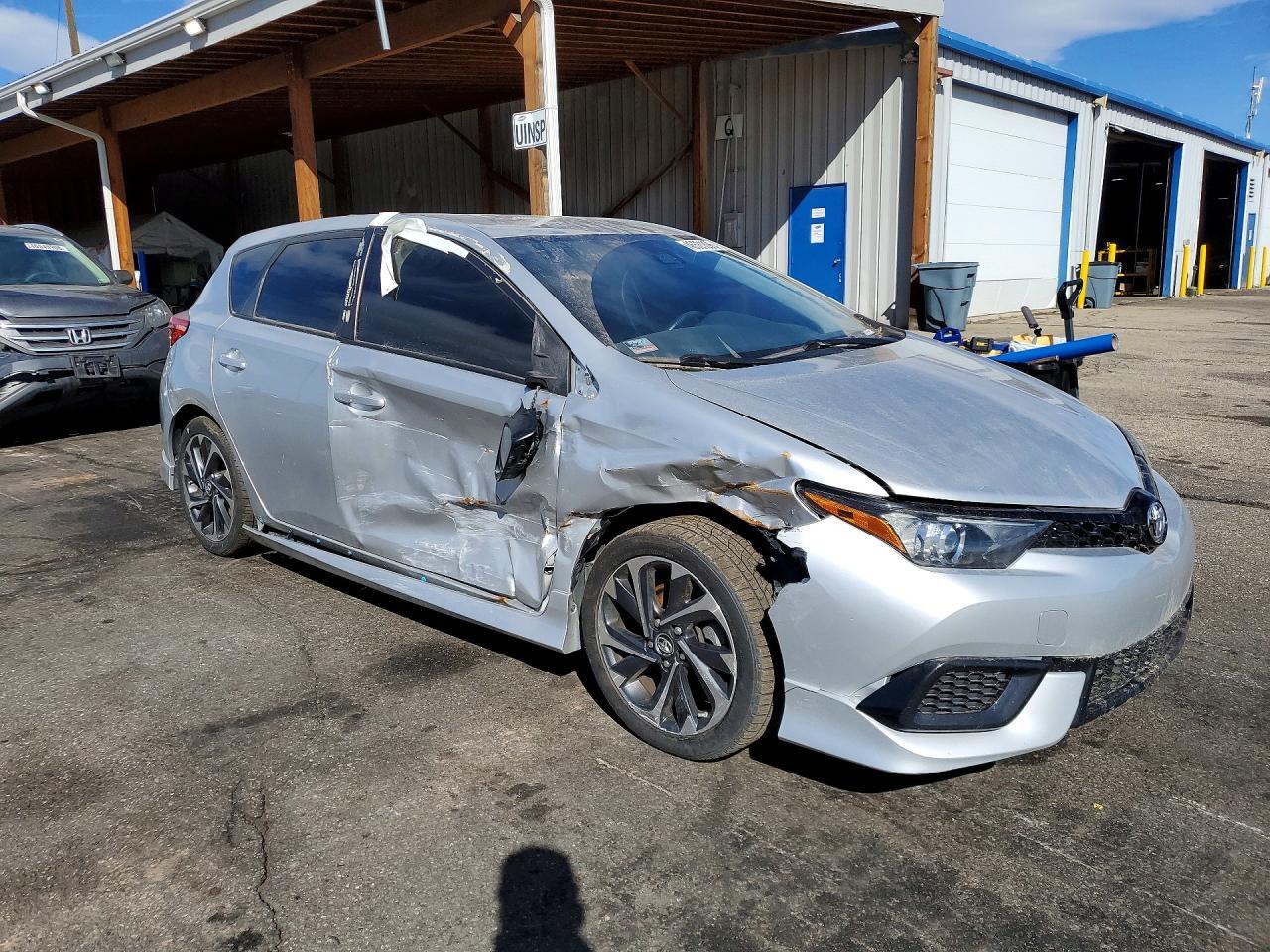 2017 Toyota Corolla Im Base - Фото 4