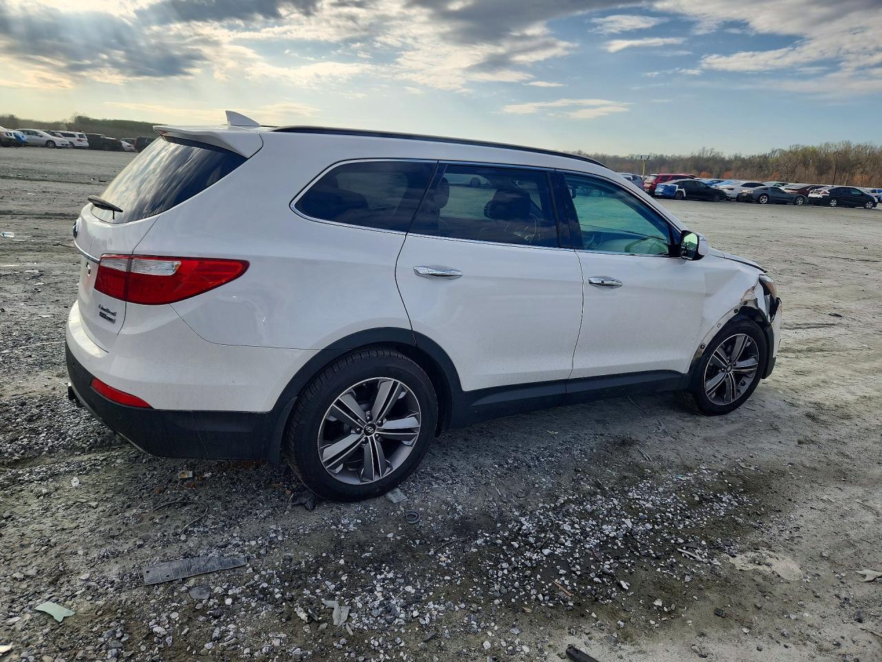 2015 Hyundai Santa Fe Limited - Фото 3