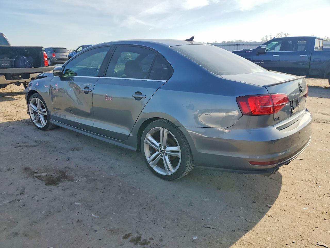 2017 Volkswagen Jetta Gli - Image 2