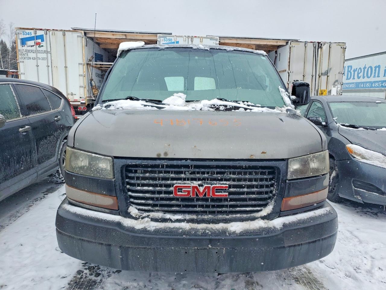 2012 GMC Savana G1500 - Image 5