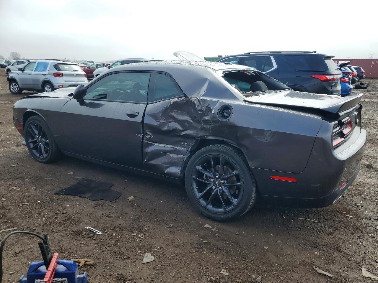 2023 Dodge Challenger Gt - Image 2