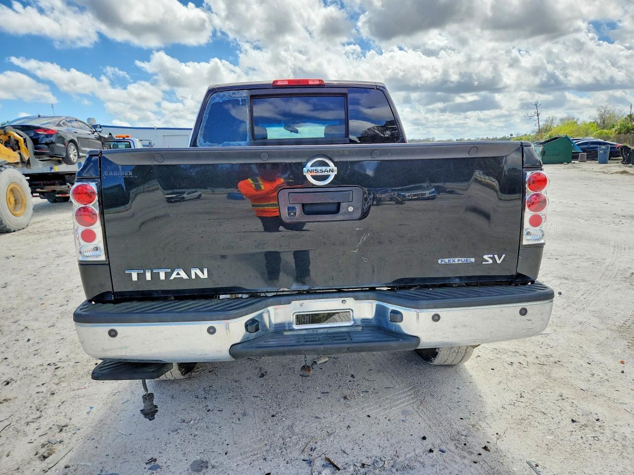 2015 Nissan Titan Sv - Фото 6