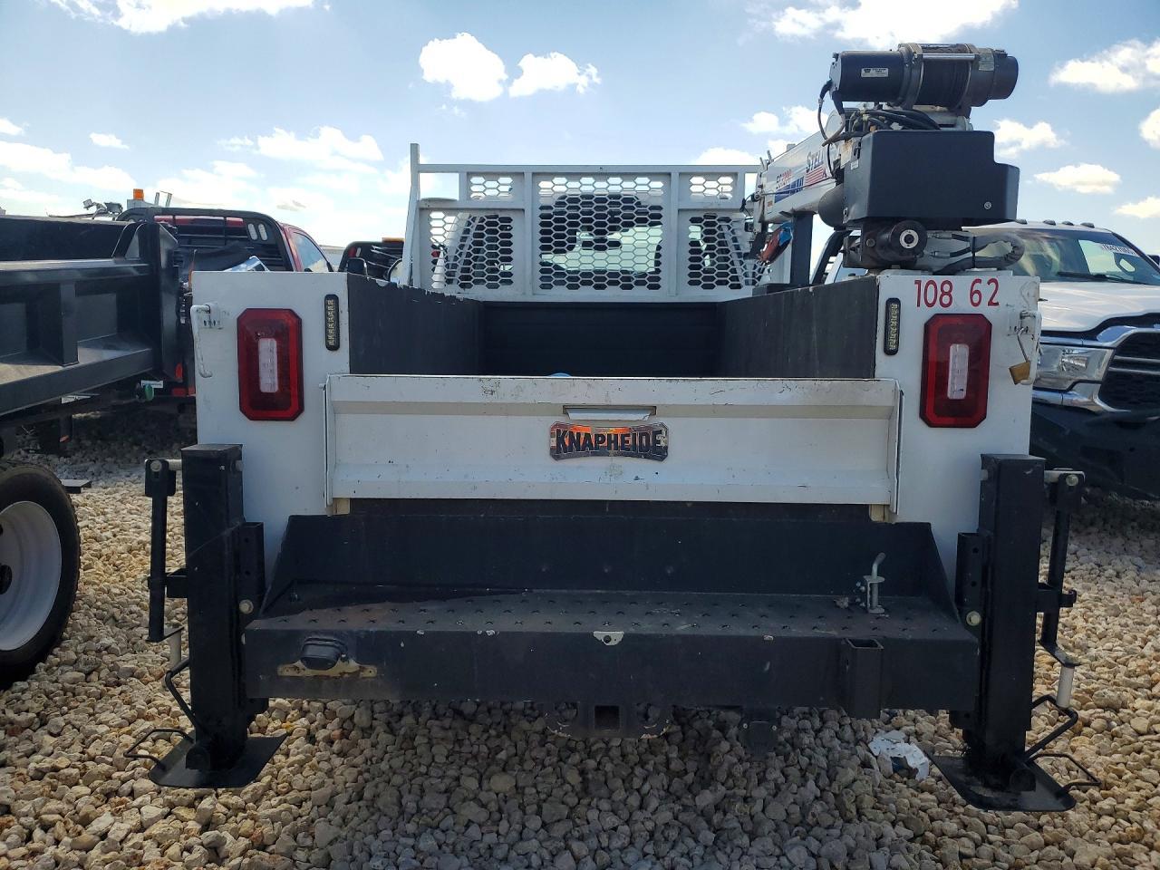 2021 Ford F350 Super Duty - Фото 6