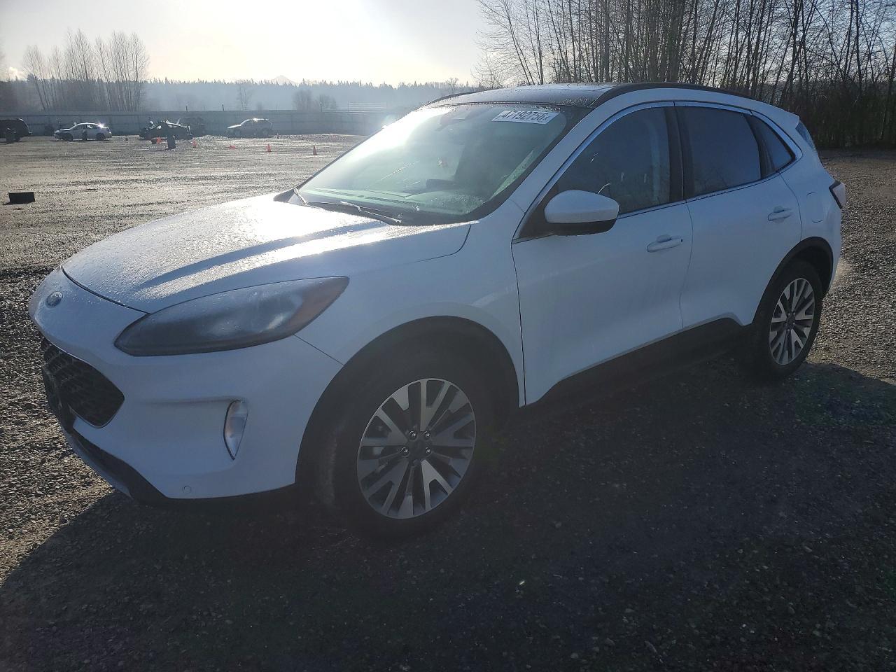 2022 Ford Escape Titanium