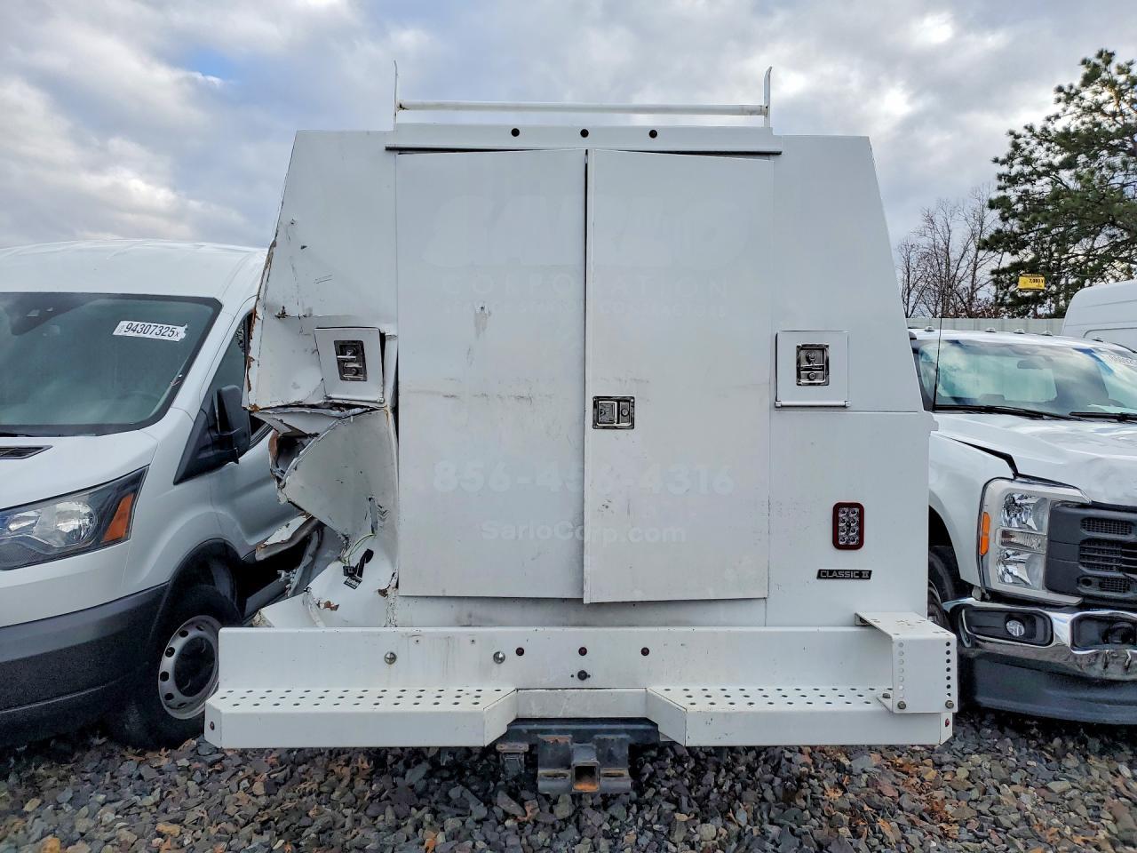 2024 Ford F350 Super Duty - Фото 6