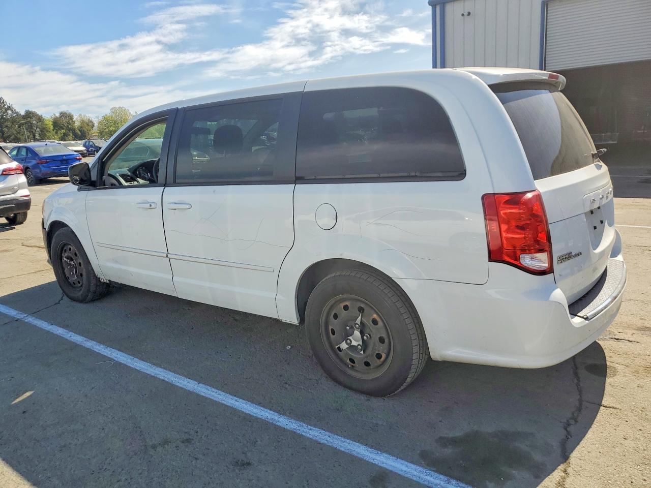 2016 Dodge Grand Caravan Se - Image 2
