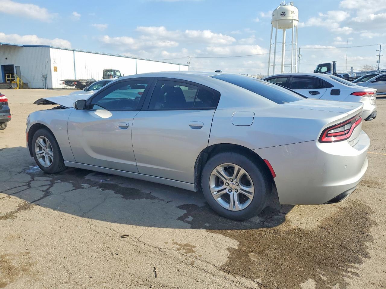 2021 Dodge Charger Sxt - Image 2