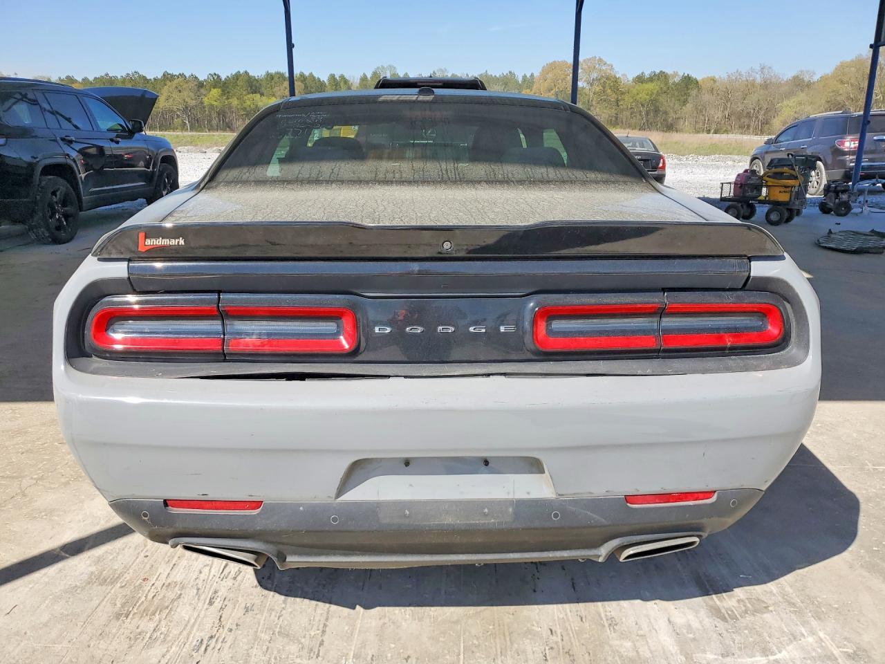 2019 Dodge Challenger Sxt - Image 6