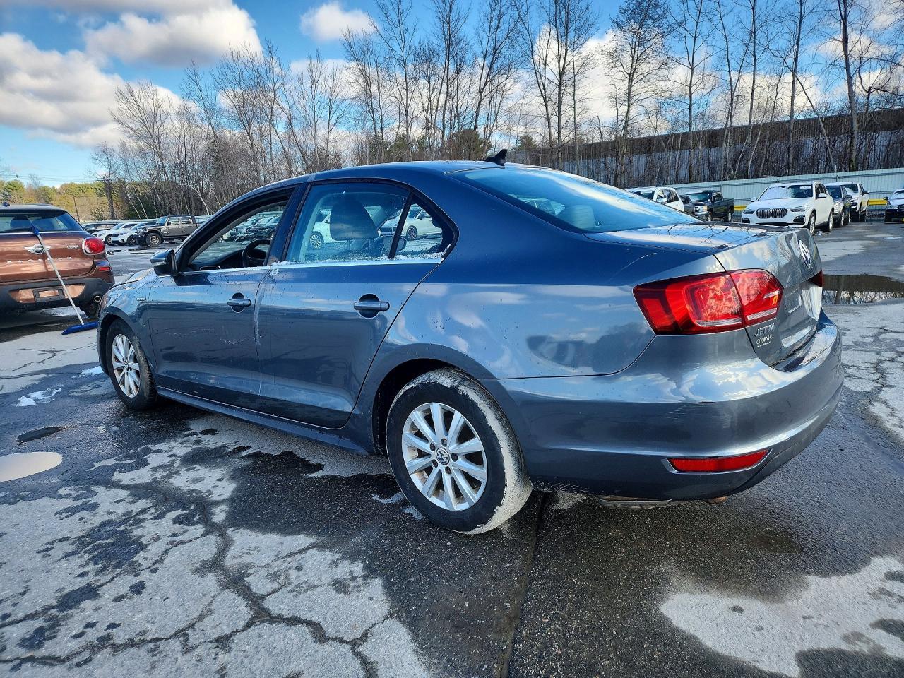 2013 Volkswagen Jetta Hybrid - Фото 2