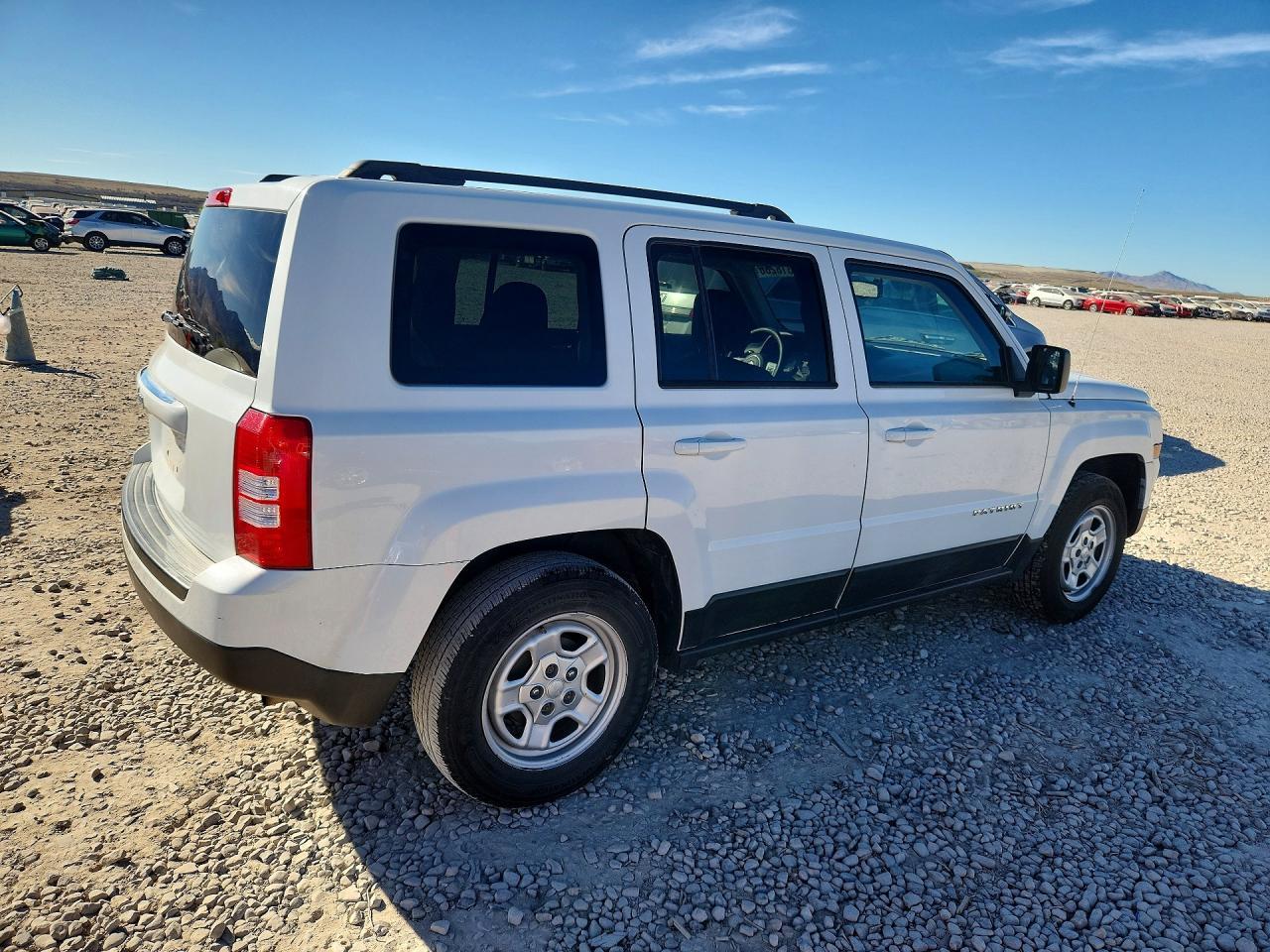 2016 Jeep Patriot Sport - Фото 3