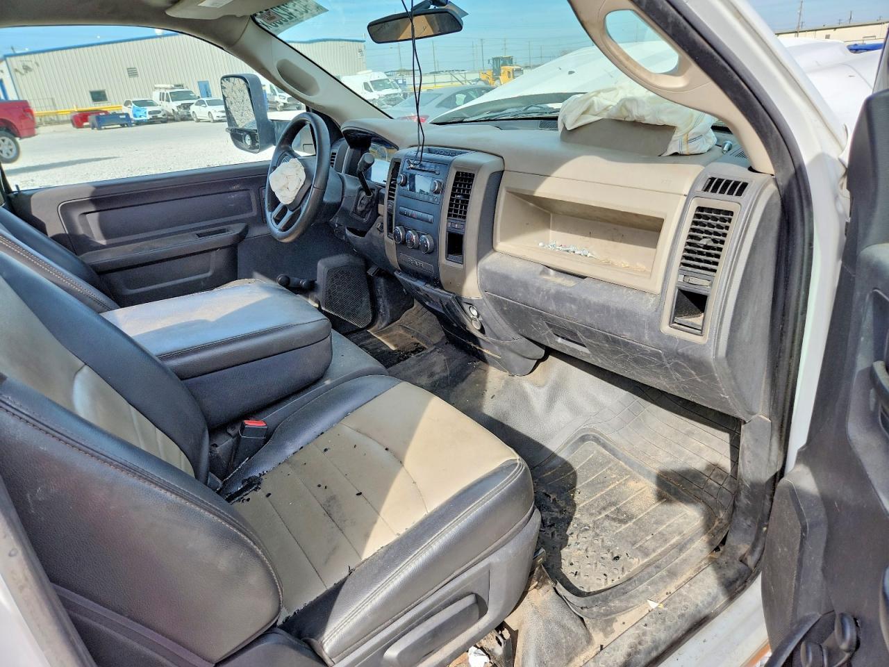2012 Dodge Ram Chassis Cab Utility / Service Truck - Фото 5