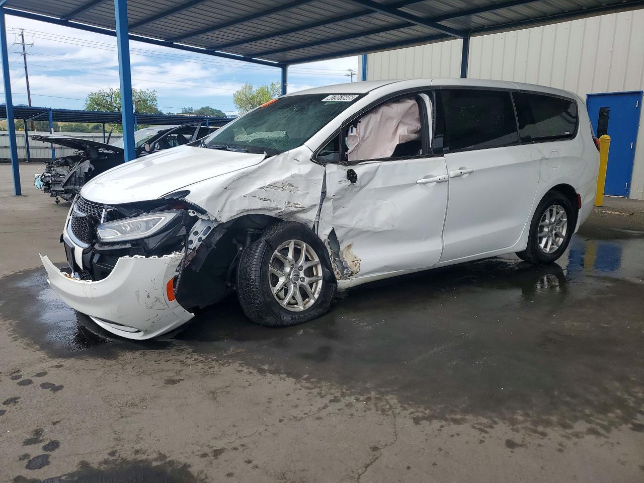 2025 Chrysler Pacifica