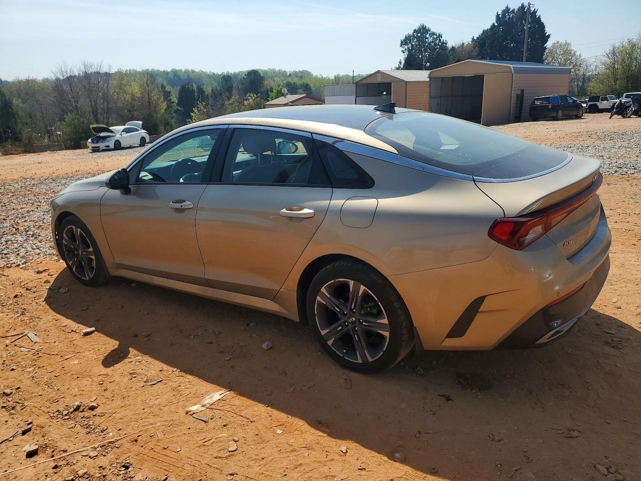 2021 Kia K5 Ex - Image 2