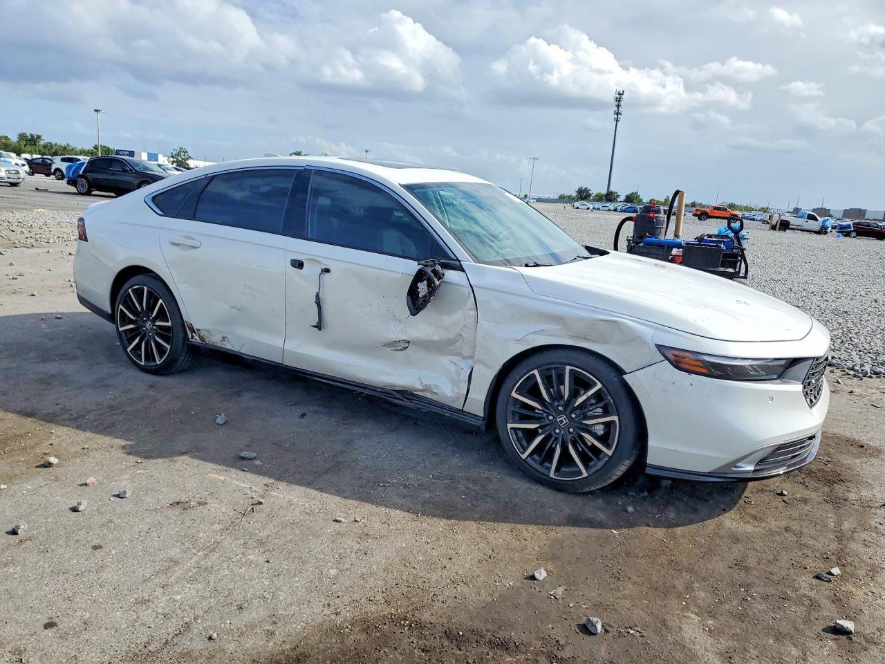 2024 Honda Accord Touring Hybrid - Фото 4
