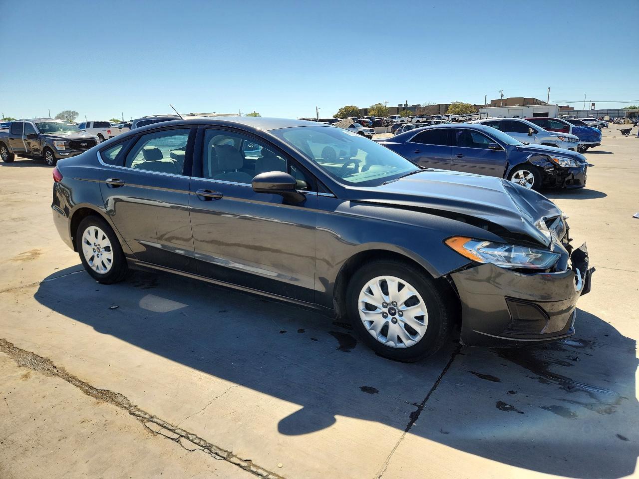 2019 Ford Fusion S - Фото 4