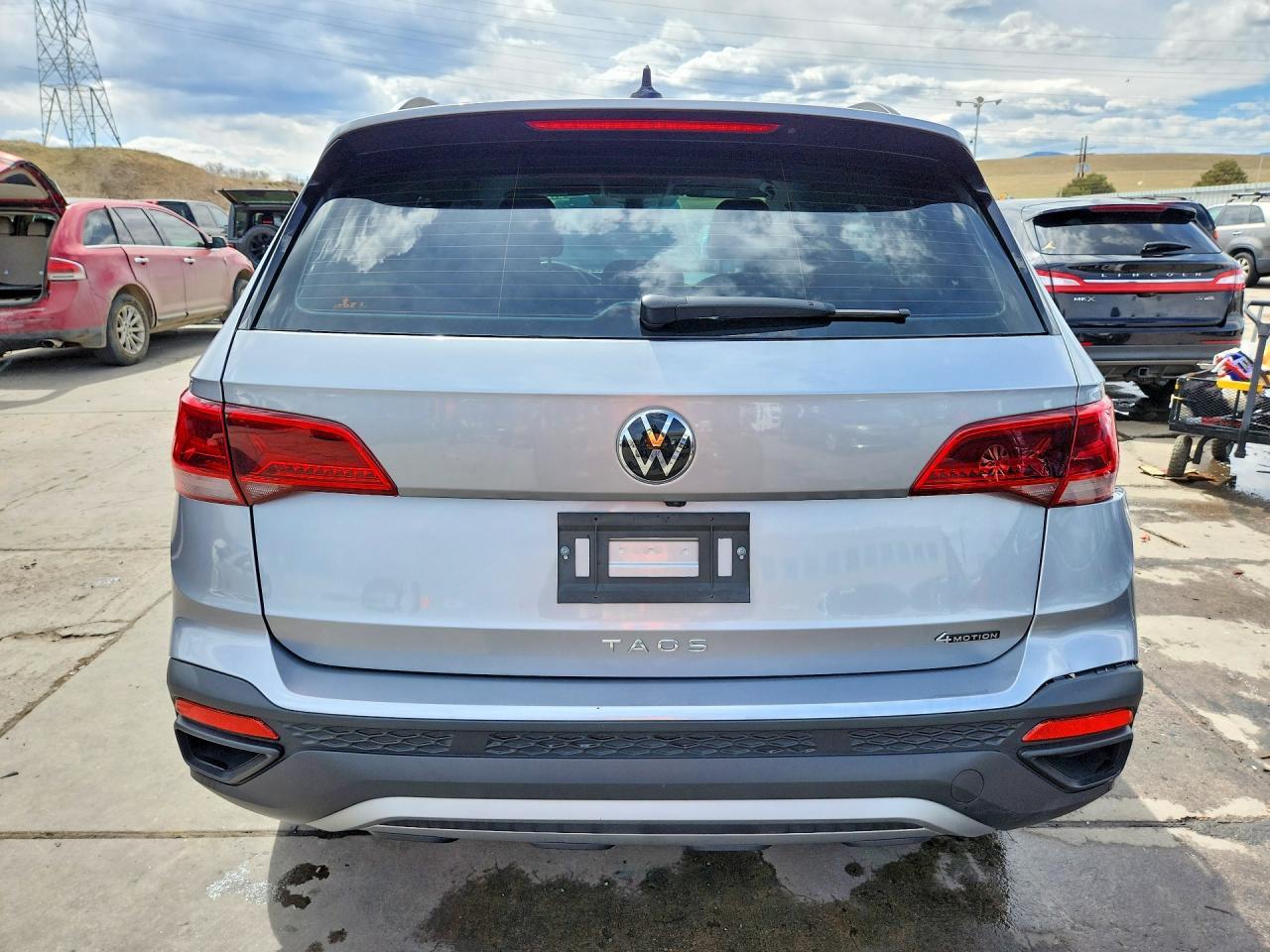 2024 Volkswagen Taos S - Фото 6
