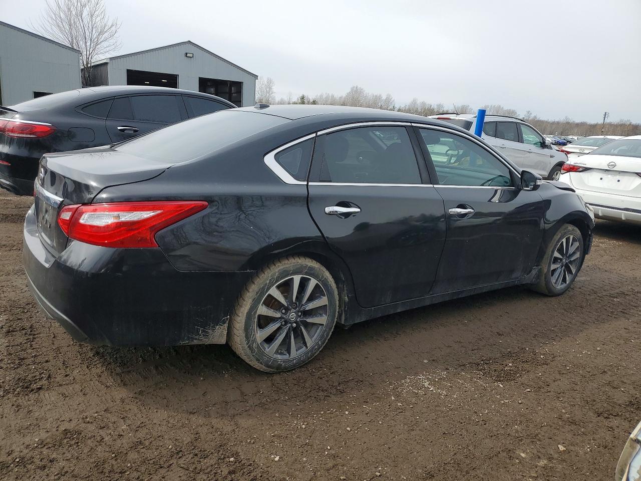 2016 Nissan Altima 2.5 - Фото 3