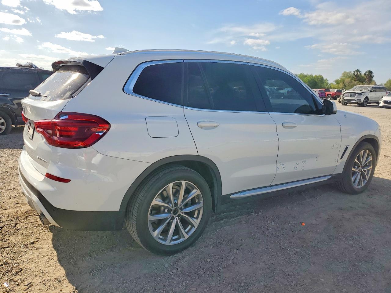 2019 BMW X3 Sdrive30I - Фото 3