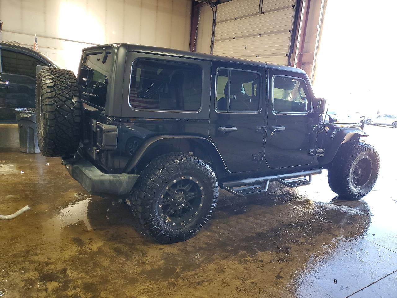 2018 Jeep Wrangler Unlimited Sport - Фото 3