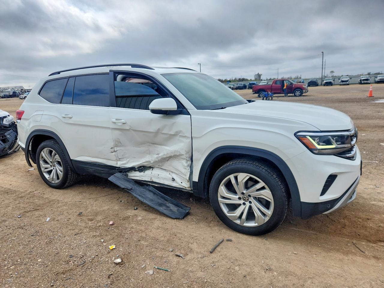 2022 Volkswagen Atlas Se - Фото 4