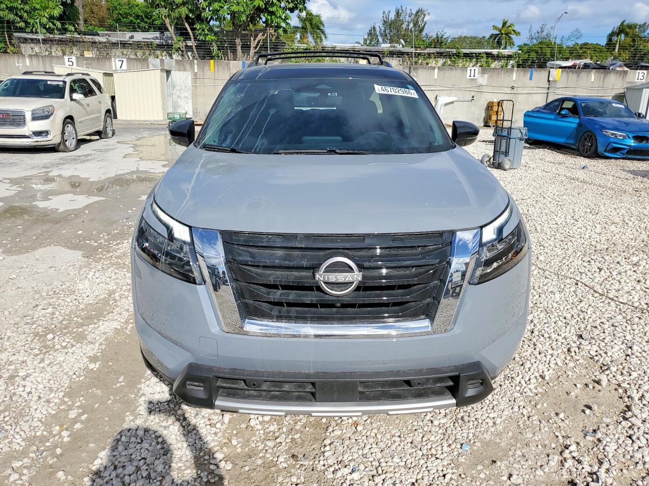 2025 Nissan Pathfinder Sl - Фото 5