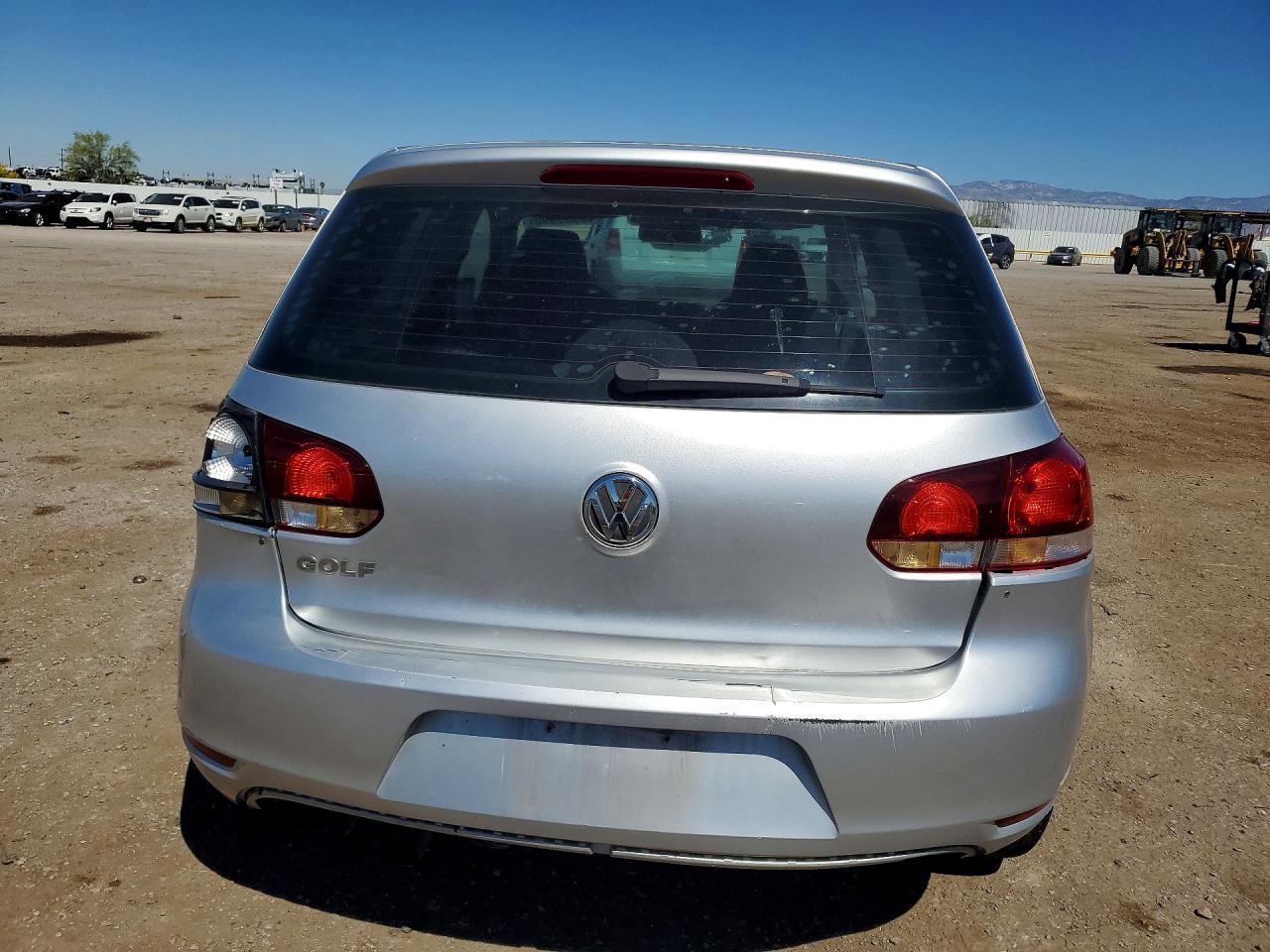 2012 Volkswagen Golf - Фото 6