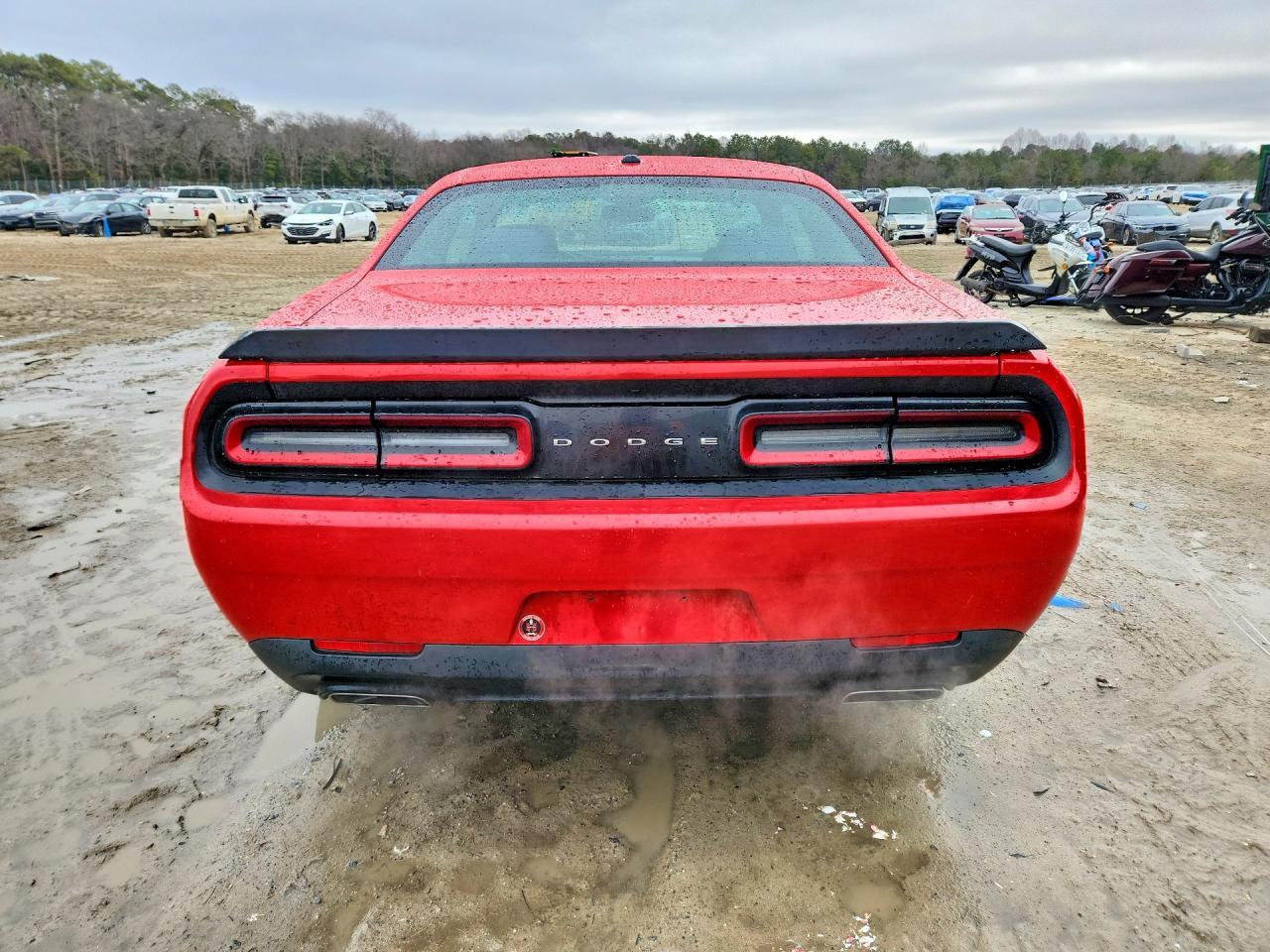2017 Dodge Challenger R - Image 6