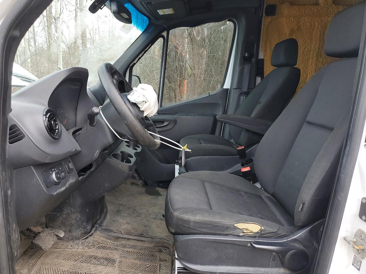 2020 Mercedes-Benz Sprinter 2500 - Фото 7