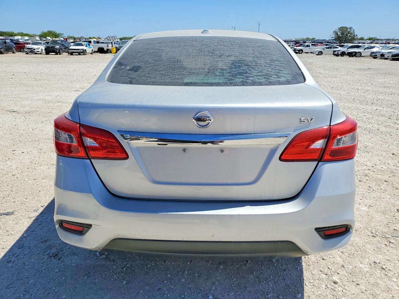 2019 Nissan Sentra Sv - Image 6