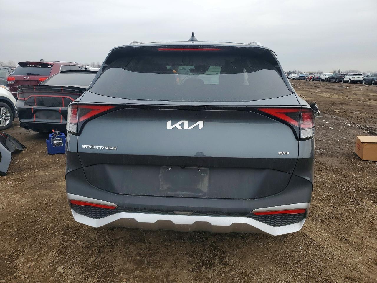 2024 Kia Sportage Ex - Image 6