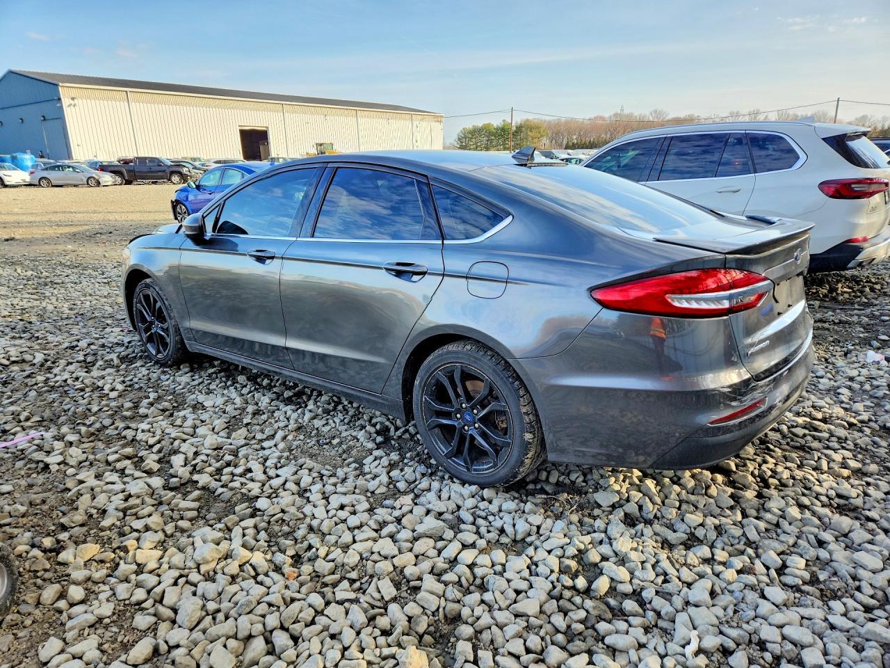2019 Ford Fusion Se - Фото 2