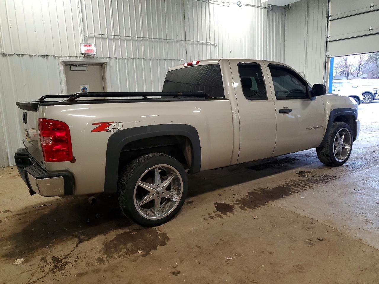 2007 Chevrolet Silverado K1500 - Фото 3