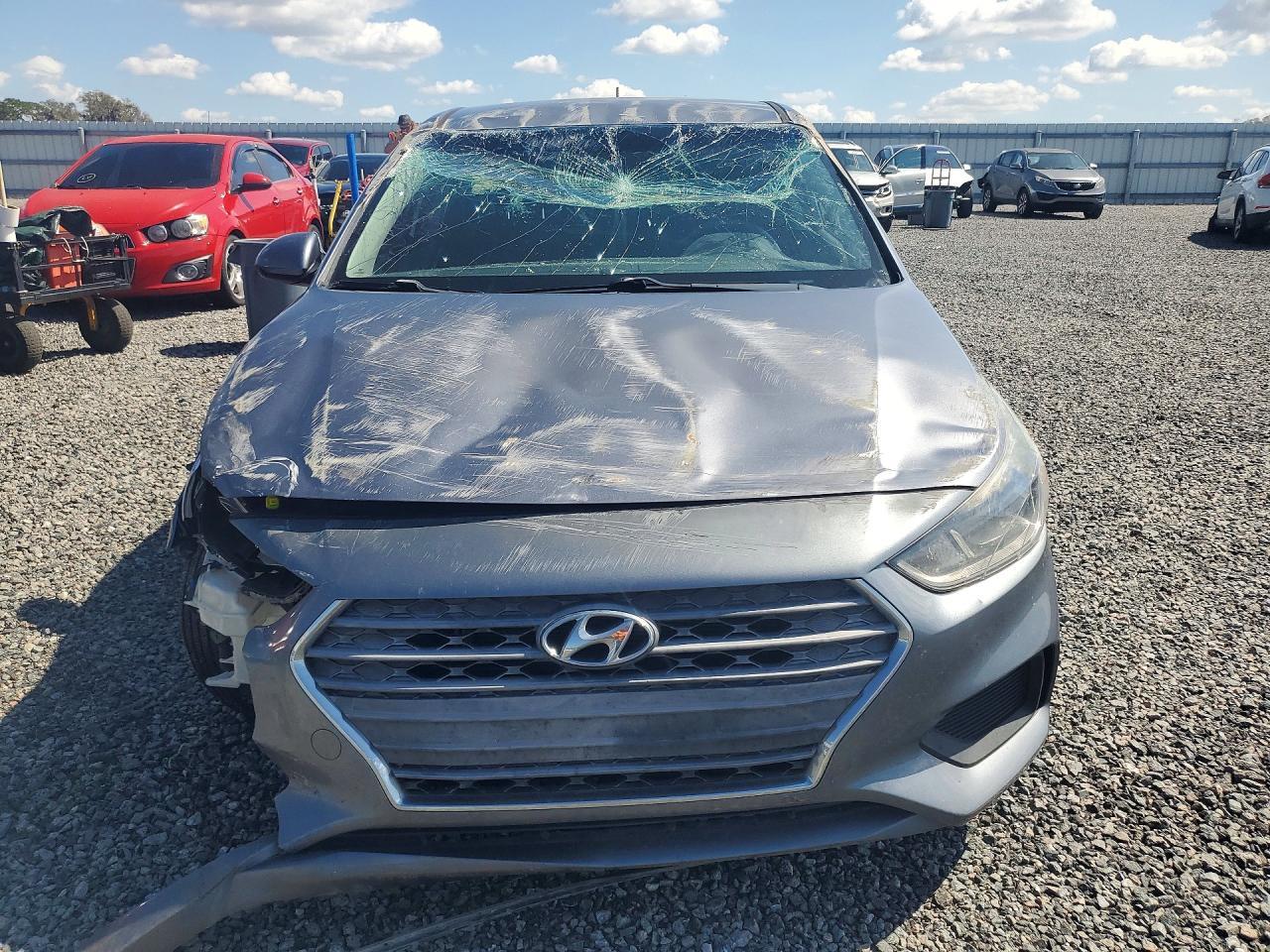 2018 Hyundai Accent - Фото 5