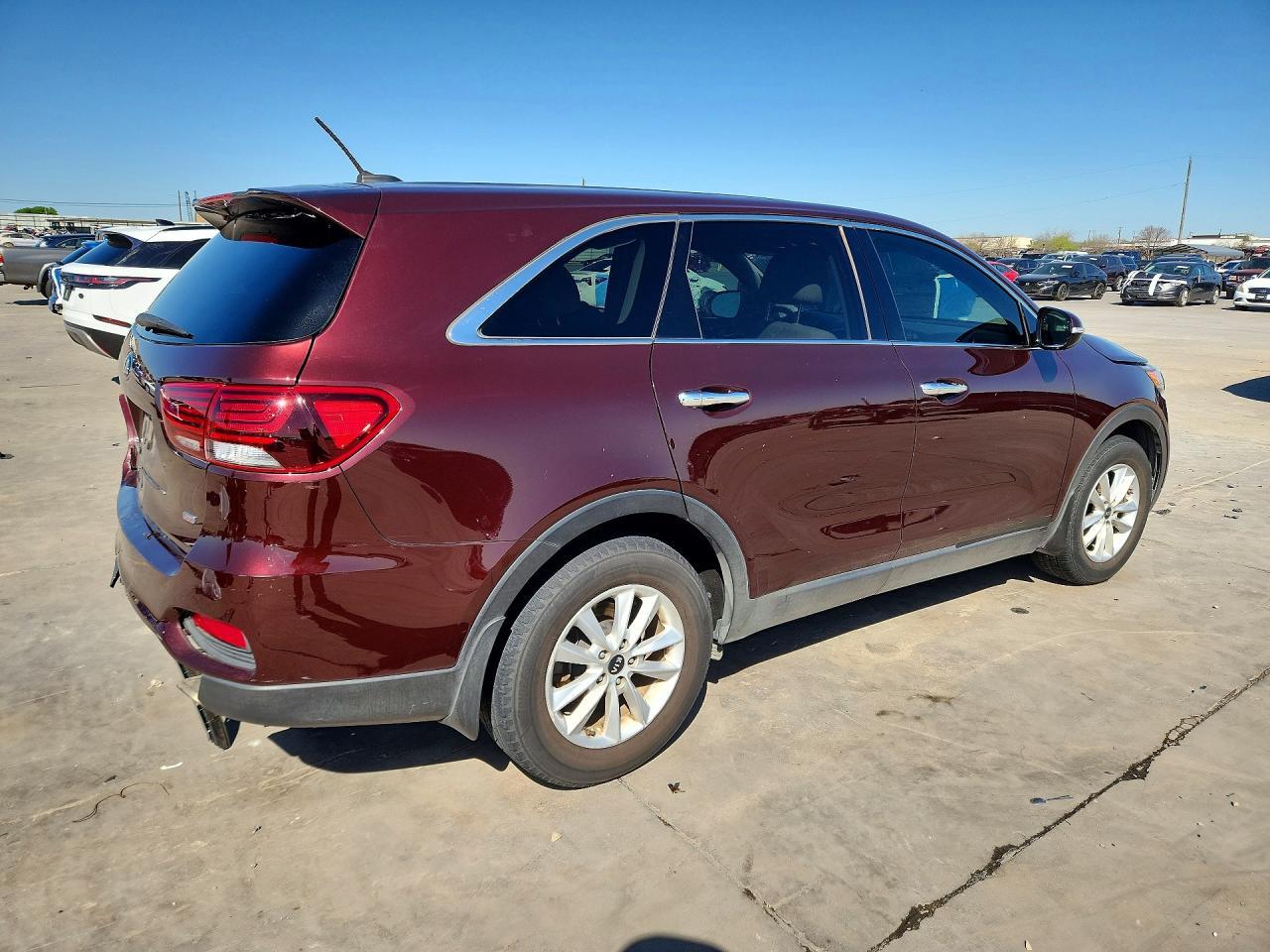 2020 Kia Sorento Lx - Фото 3