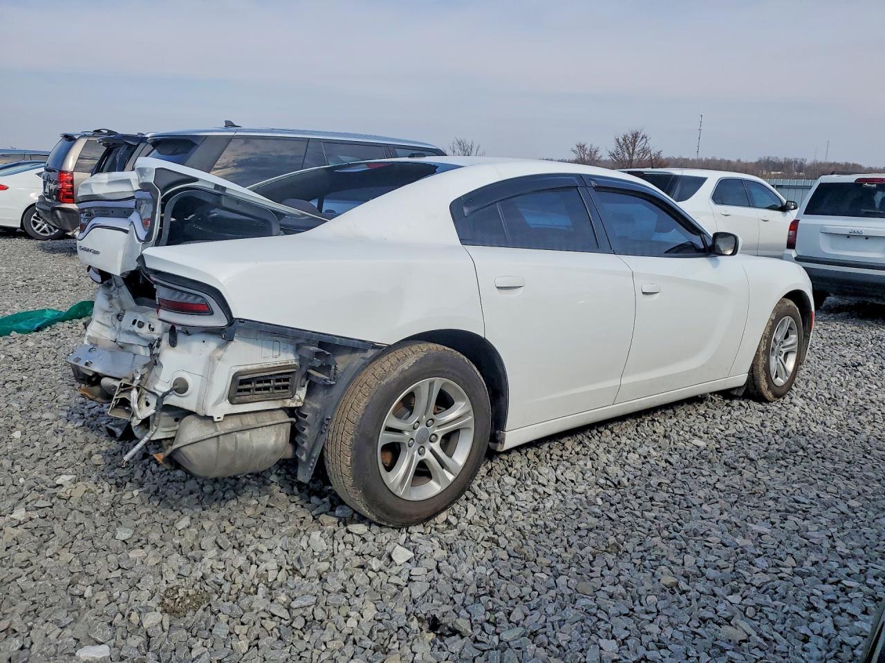 2015 Dodge Charger Se - Image 3