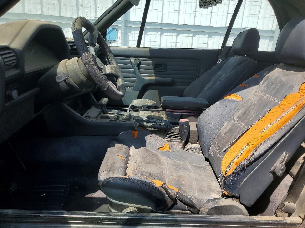 1989 BMW 3 Series - Фото 7